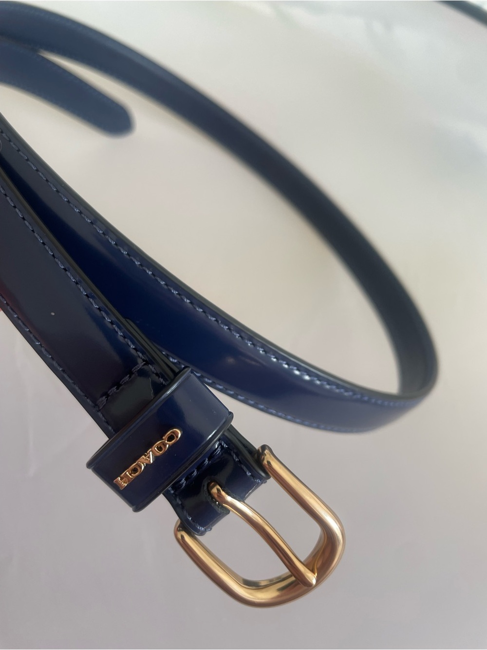 Coach Navy Patent leather Belt with Gold Buckle in size S